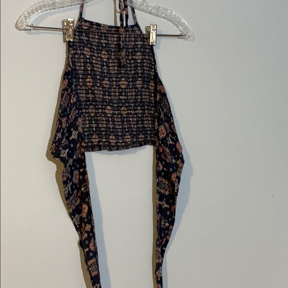 Blue Patterned Halter - Picture 2 of 3